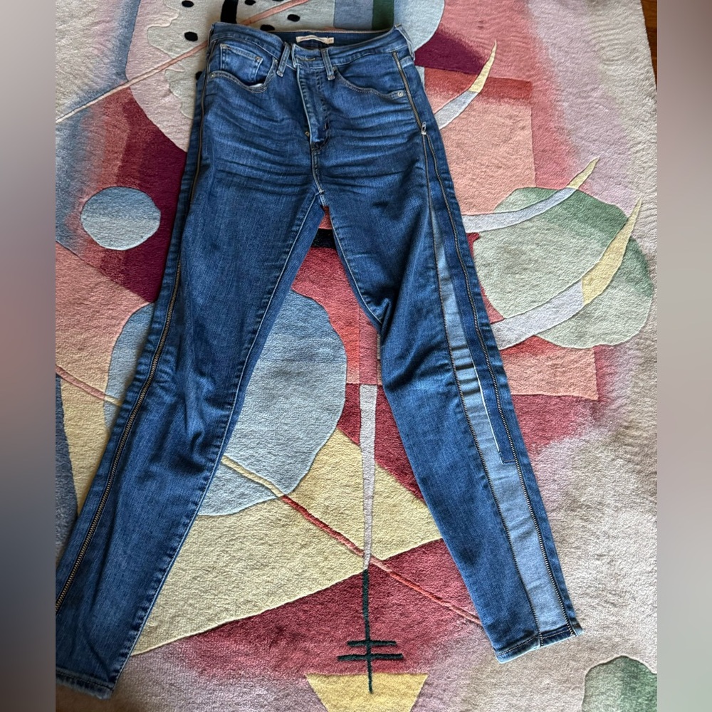 Levi’s Premium high waist skinny side zip jeans - size 27